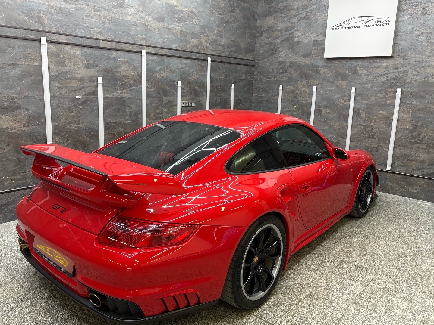 Porsche 911 GT2