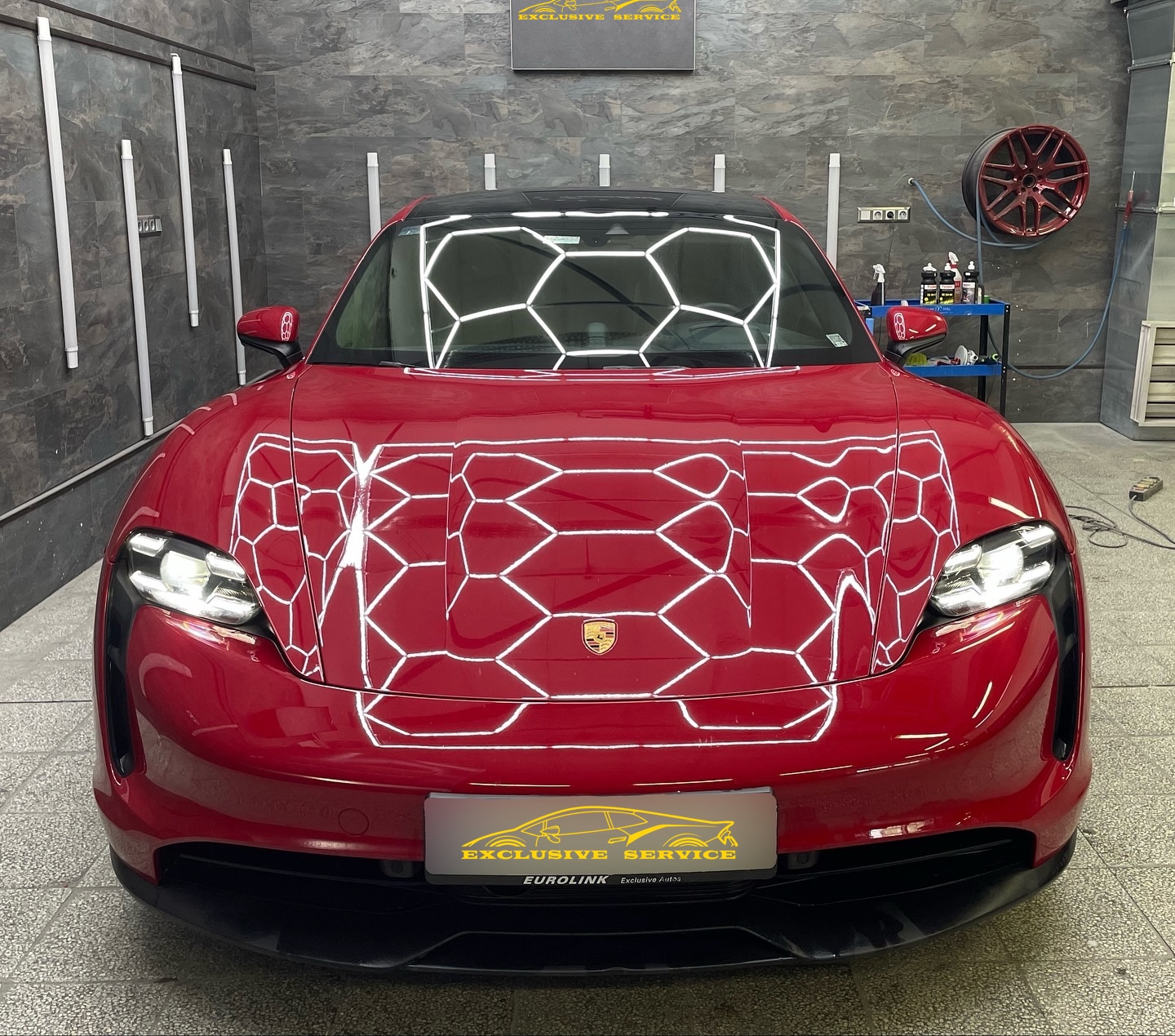 Porsche Taycan