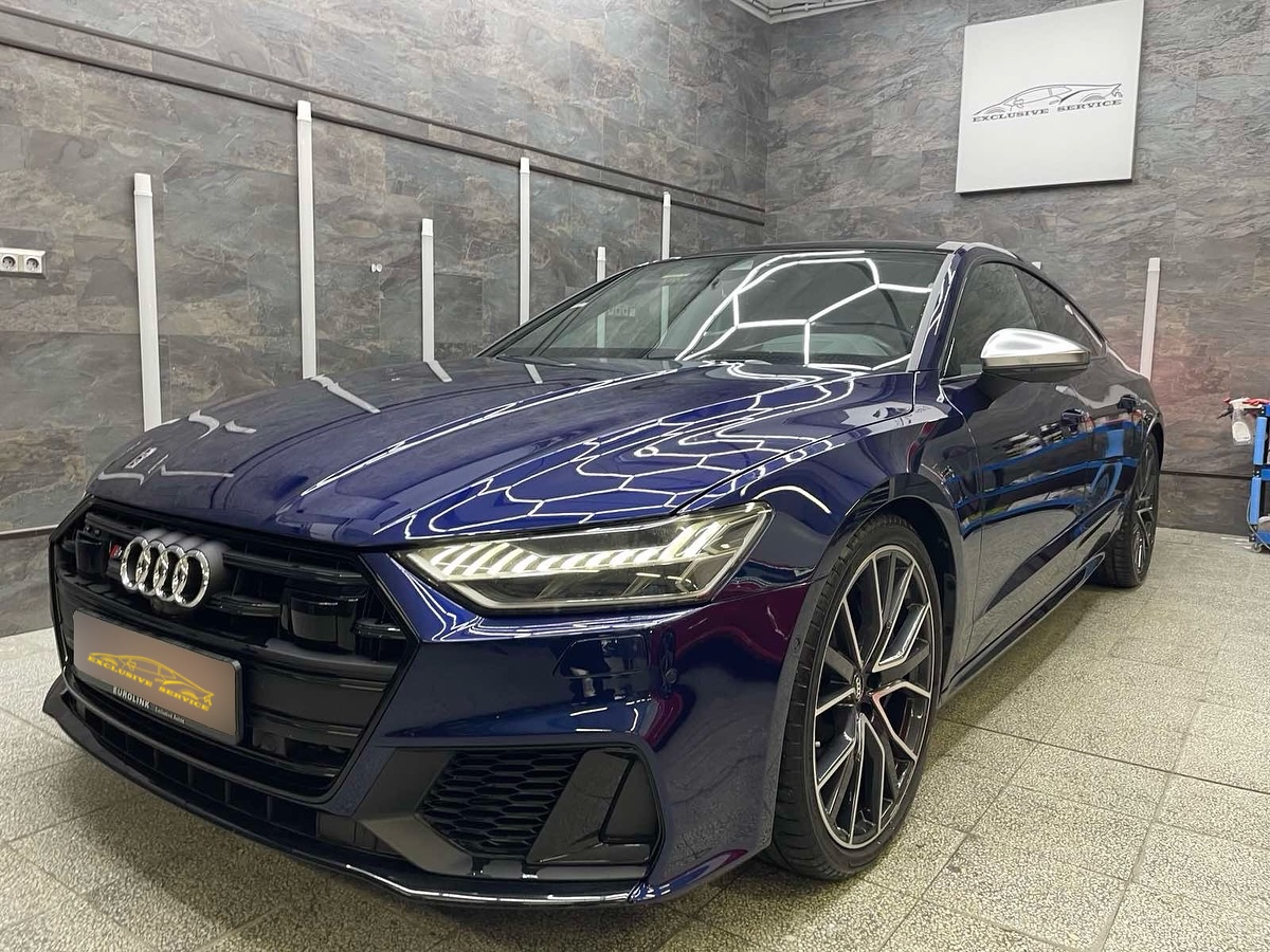 Audi S7