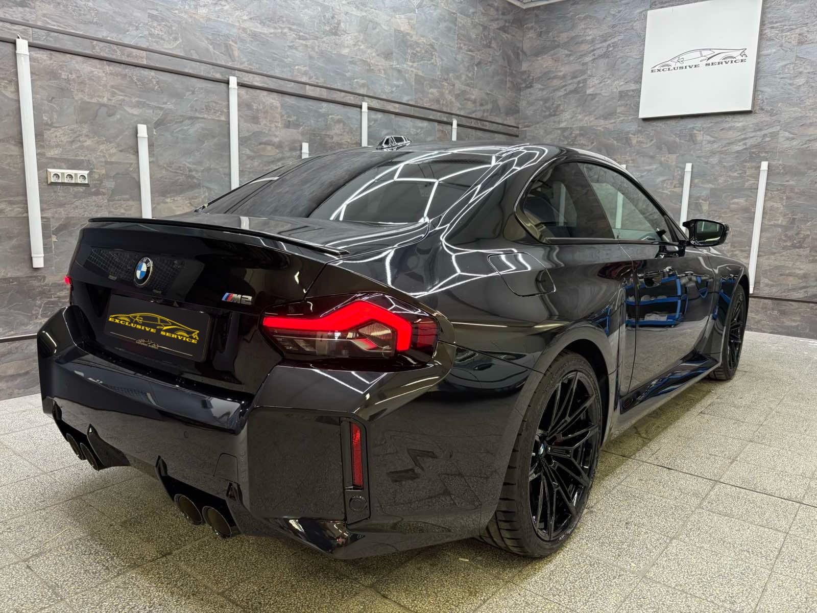 BMW M2