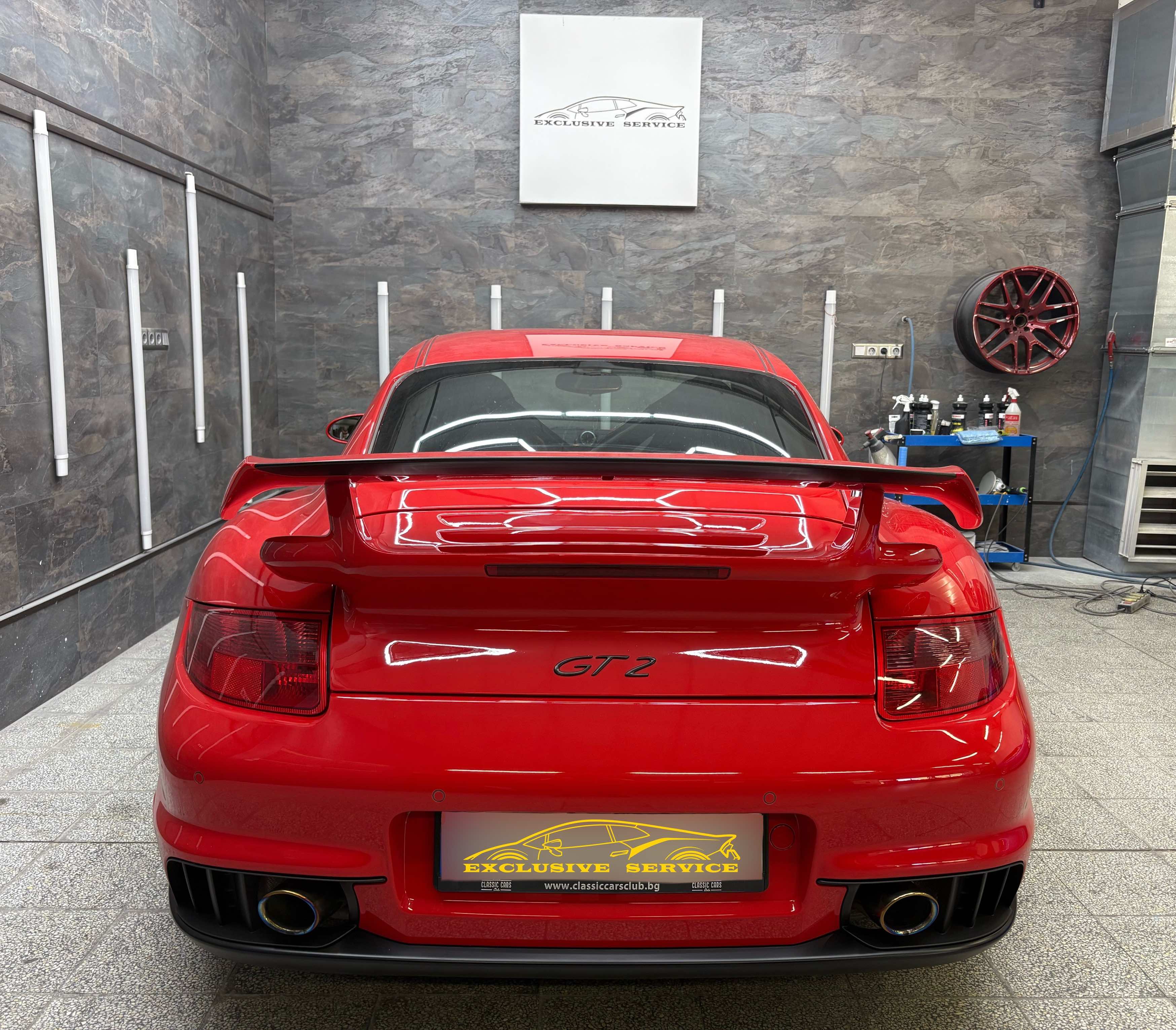Porsche 911 GT2